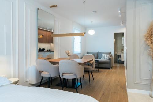 L A Apartments ILIDŽA by Ben&Co - image 3