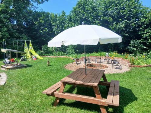 Apartmá Bystré Žabičky (Apartma Bystre Zabicky) in Bystré (Hradec Králové-i kerület)
