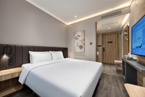 Hanting Beijing West Station Lize Business District Hotel near Beijing Capital Museum