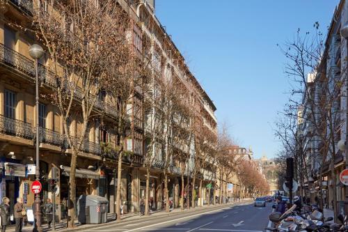 Urbieta 2 Apartment by FeelFree Rentals - image 8