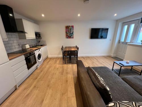 Rl 2 - 1 Bed Apartment - Free Street Parking - Leicester
