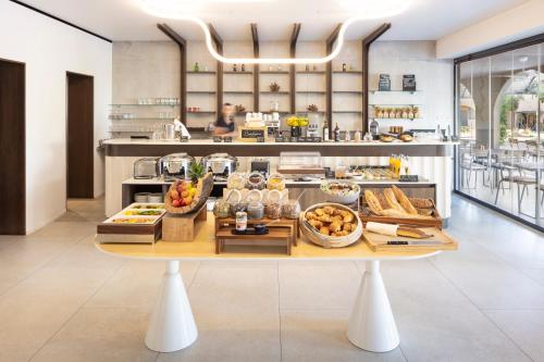 Hotel Spa & Restaurant - Son de Mar 2