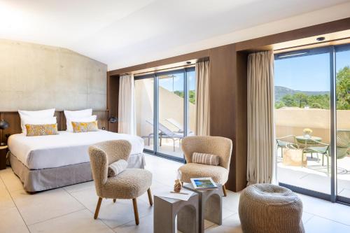 Hotel Spa & Restaurant - Son de Mar 1