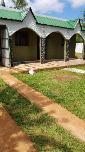 Casa con quincho y pileta