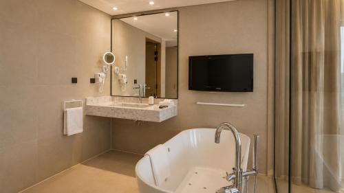 Amarina Sapphire Beach Hurghada Hotel - adults Only – Hurghada, IL
