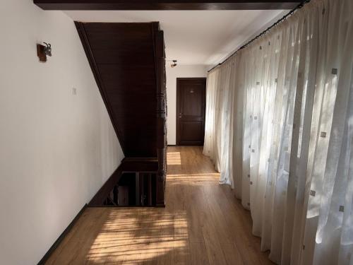 Casa Mario in Valea Hotaruluja