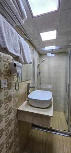 Gabala Semerana Hotel Cottage in Vandam