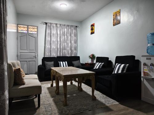 Удобства, Calm luxury B&B in Miritini