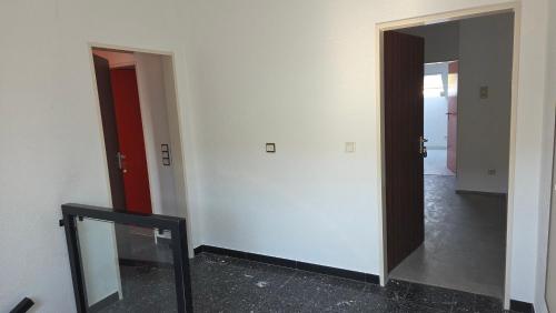 Entrance, Geraumiges Apartment in ruhiger Lage in Biblis