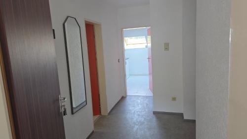 Entrance, Geraumiges Apartment in ruhiger Lage in Biblis