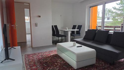 Facilities, Geraumiges Apartment in ruhiger Lage in Biblis