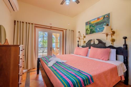 Vista exterior, Diamond Reef 2A in Ambergris Caye