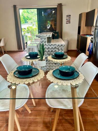 BBR, Casa de Campo, Family-oriented, Private, Juayúa (BBR, Casa de Campo, Family-oriented, Private, Juayua) in Los Naranjos