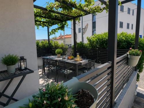 Apartments Pivac in Makarska