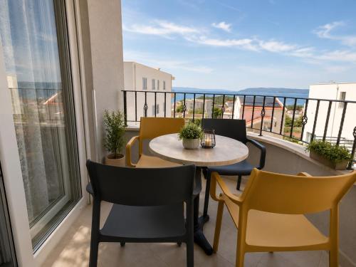 Apartments Pivac in Makarska