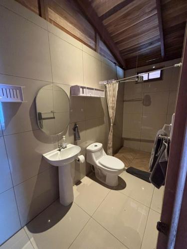 Relaxing Chalet in the Costa Rican mountains - image 2
