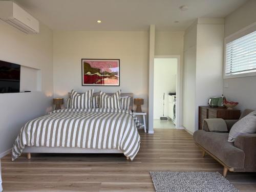 Beachfront Home & Guest House Lyall Bay in ท่าอากาศยานเวลลิงตัน