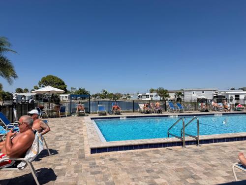 泳池, Tami Beach Resort Rental in 哈林高地