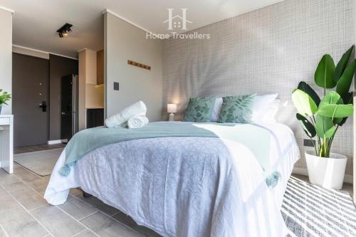 HT Beautiful studio in Irarrazaval