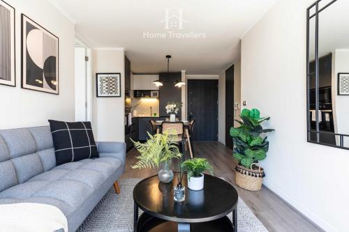 HT Large apartment in Nunoa with parking