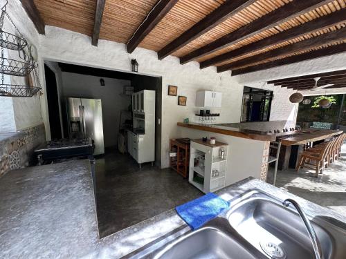 Kitchen, Finca Hotel Brasilia in La Virginia