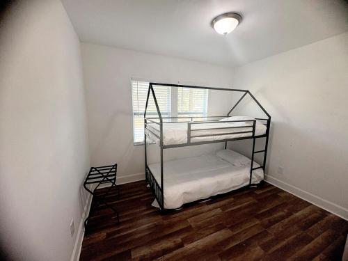 The Urban Cottage in Collier Heights