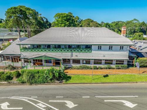 Maleny Hotel - Sunshine Coast