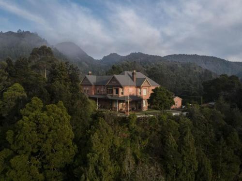 Exterior view of Penghana Bed and Breakfast