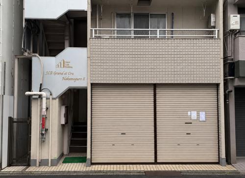 Exterior view, 寅ホテル 中目黒 TORA HOTEL Nakameguro in Daikanyama and Nakameguro