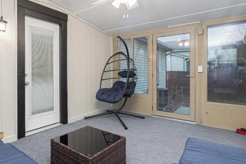 Spacious Family Home - 15 Min To Downtown Columbus in Lincoln Village