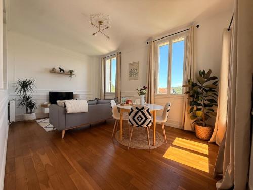 Le Cocoon Train station 5 min drive Disney & Paris