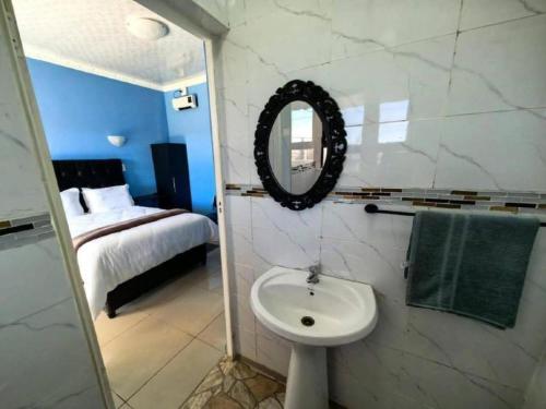 Baño, Zamdu Lodge in Melmoth
