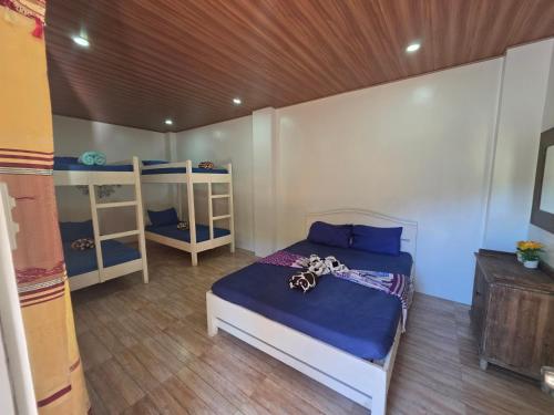 Airusxander Beach Resort in Caramoan