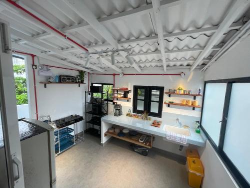 Favela Hostels - image 2