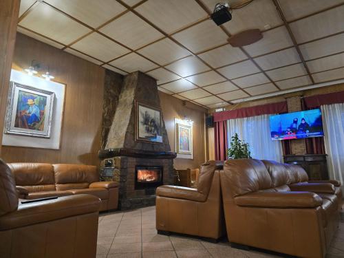 Hotel Bamby 2