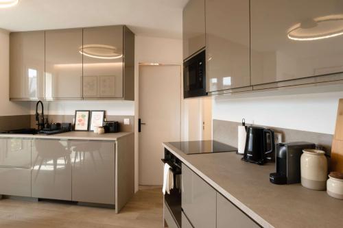 Luxury Flat 6 Guests Bastille - image 12