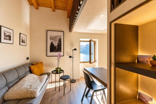 Lakeview apartments by GardaDoma