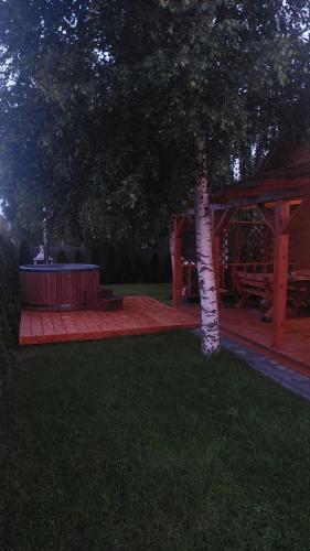 Dārzs, Noclegi Ateny Chata Mańka (Noclegi Ateny Chata Manka) in Ateny
