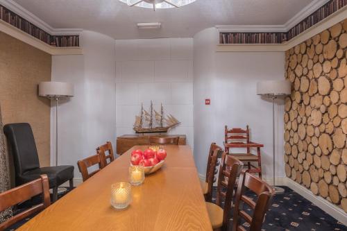 Lonsdale House - image 27
