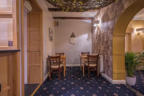 Lonsdale House - image 43