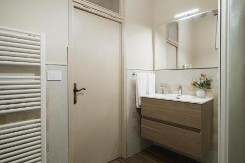 Zuhanyzó, Casa Ferdinanda in Monteleone D'Orvieto