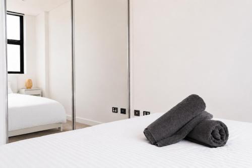 Central Ultimo 3BR - PoolGym & 2 Parking-Balcony - image 10