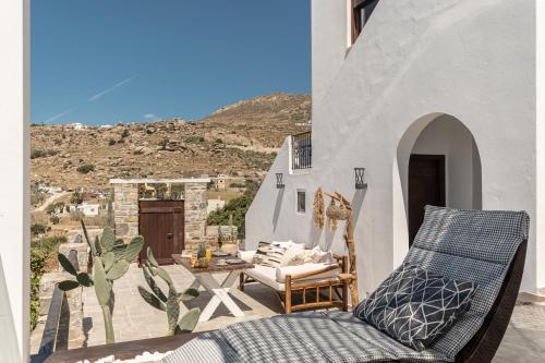 Exterior view, Mythodea Luxury Villa Ι Sunset Horizon & Jacuzzi in Agkidia