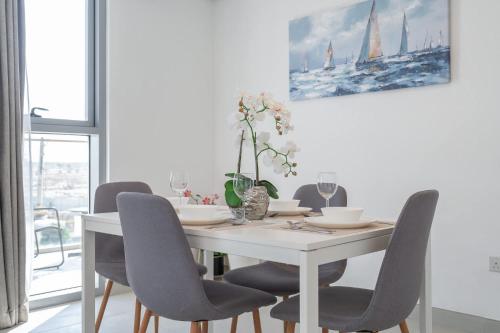 Free housekeeping visits during your stay - StayShort - The Serene Suite - Premium 1BR Dubai South Urban Escape - image 13