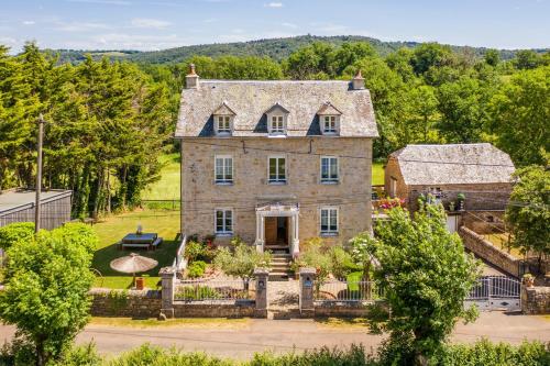 . Gîte le Couderc - Belle maison familiale aux portes de l'Aubrac