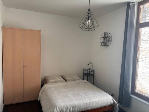 Chambre située au cœur de Mons avec SDB privée - Chambre d'hôtes - Mons