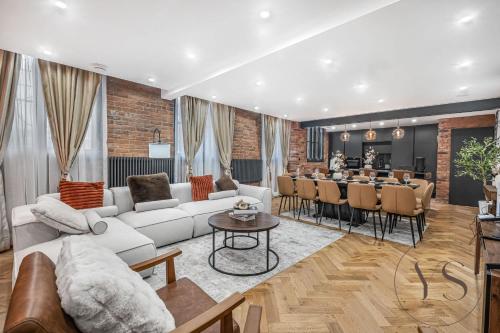 Birmingham 5BR Apartment – Wi-Fi Games, Birmingham