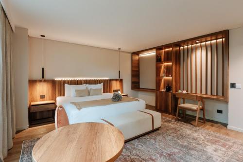 1616 Hotel