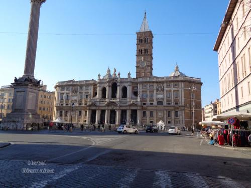 Hotel Giamaica for Girls & Ladies Only - image 12