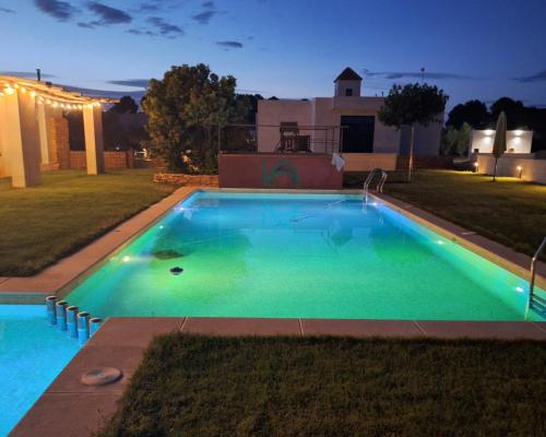Úszómedence, Luz de Alba in Argamasilla De Alba